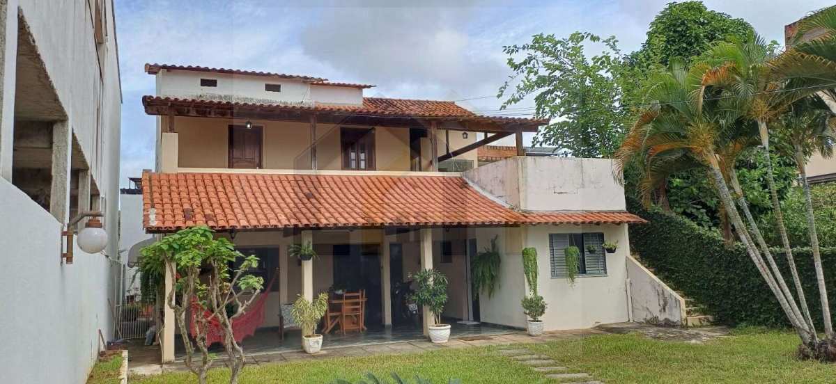 Casa à venda em Italva, com 3 quartos - Moradda Imobiliária